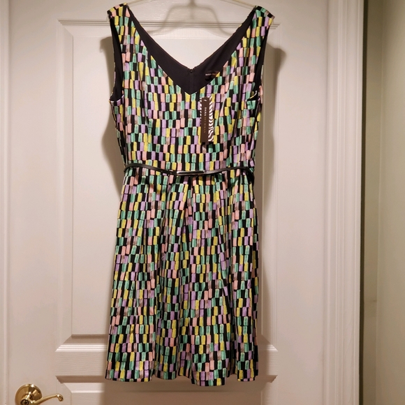 Dana Buchman Dresses & Skirts - Dana Buchman Multicolored Belted Dress, Size 16